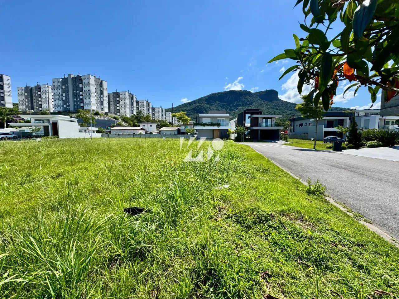 Terreno no condomínio Reserva da Pedra - mrt - Foto 2