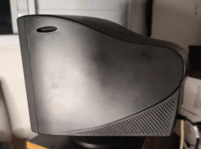 Monitor Proview RF-777K (CRT) Tubo de 17 polegadas - Foto 5