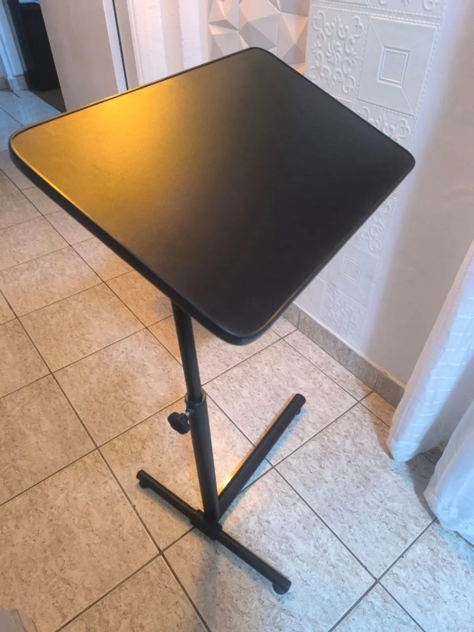 Corner Table with Bed or Sofa Mounting65115992361858121