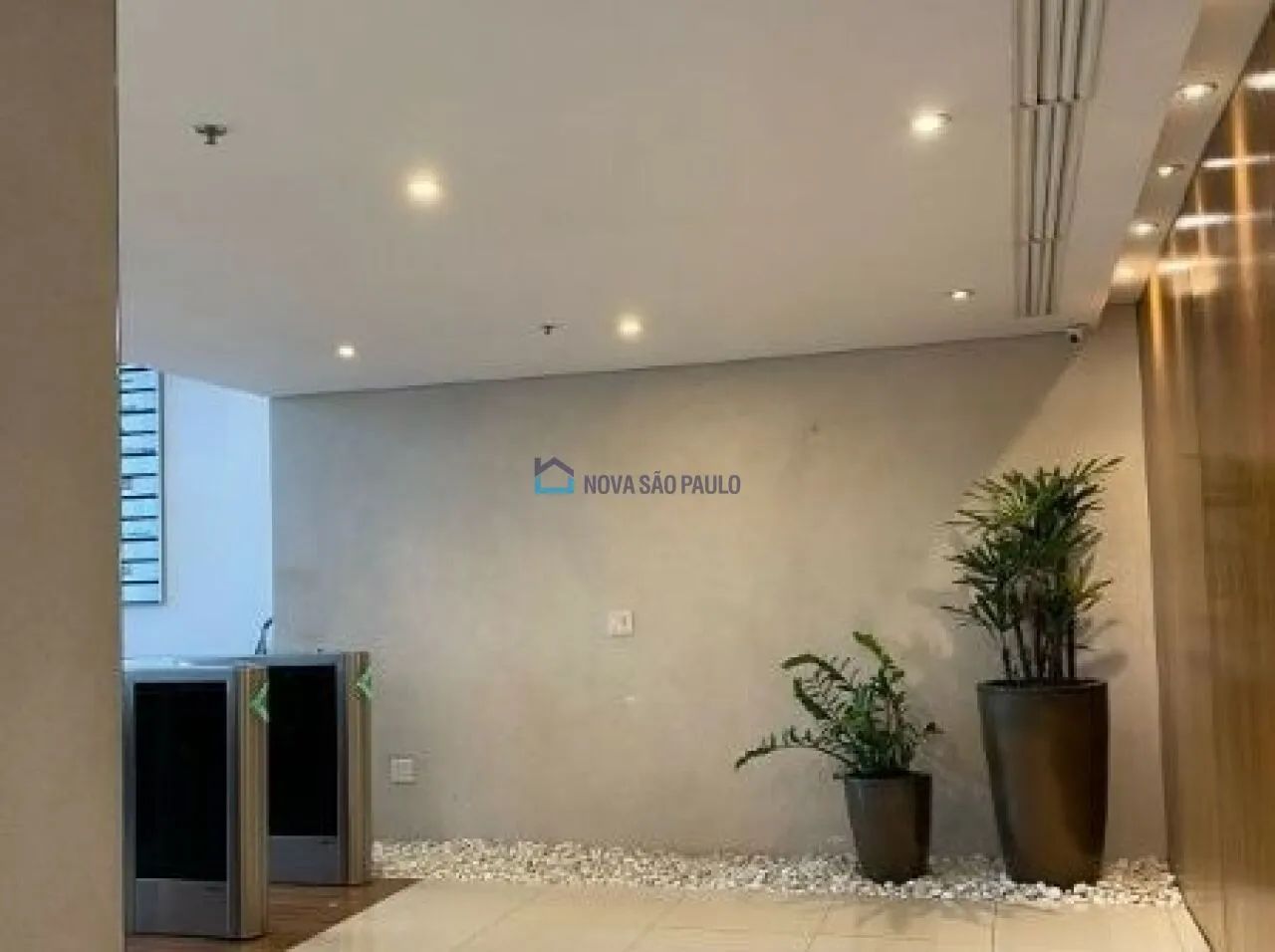 Clínica médica equipada| 51 m²| Moema