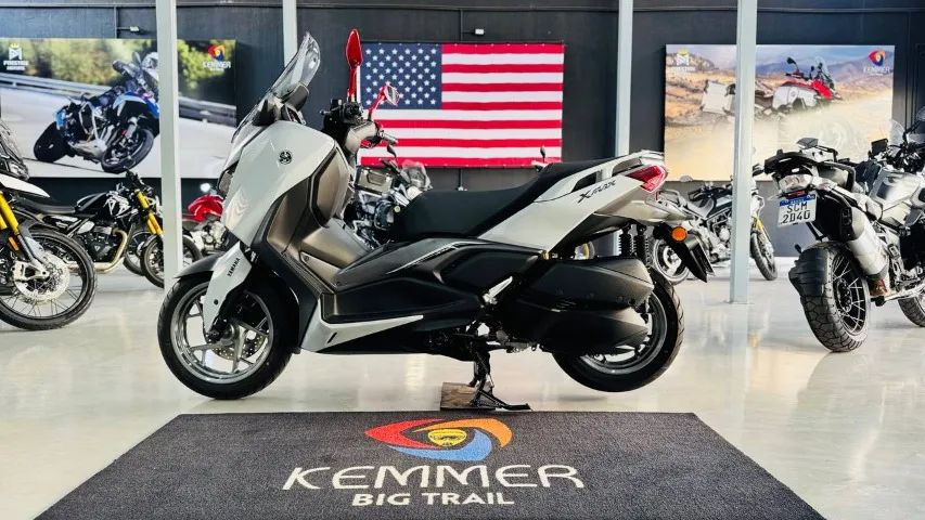  Yamaha X Max 300 Connected  - Foto 3