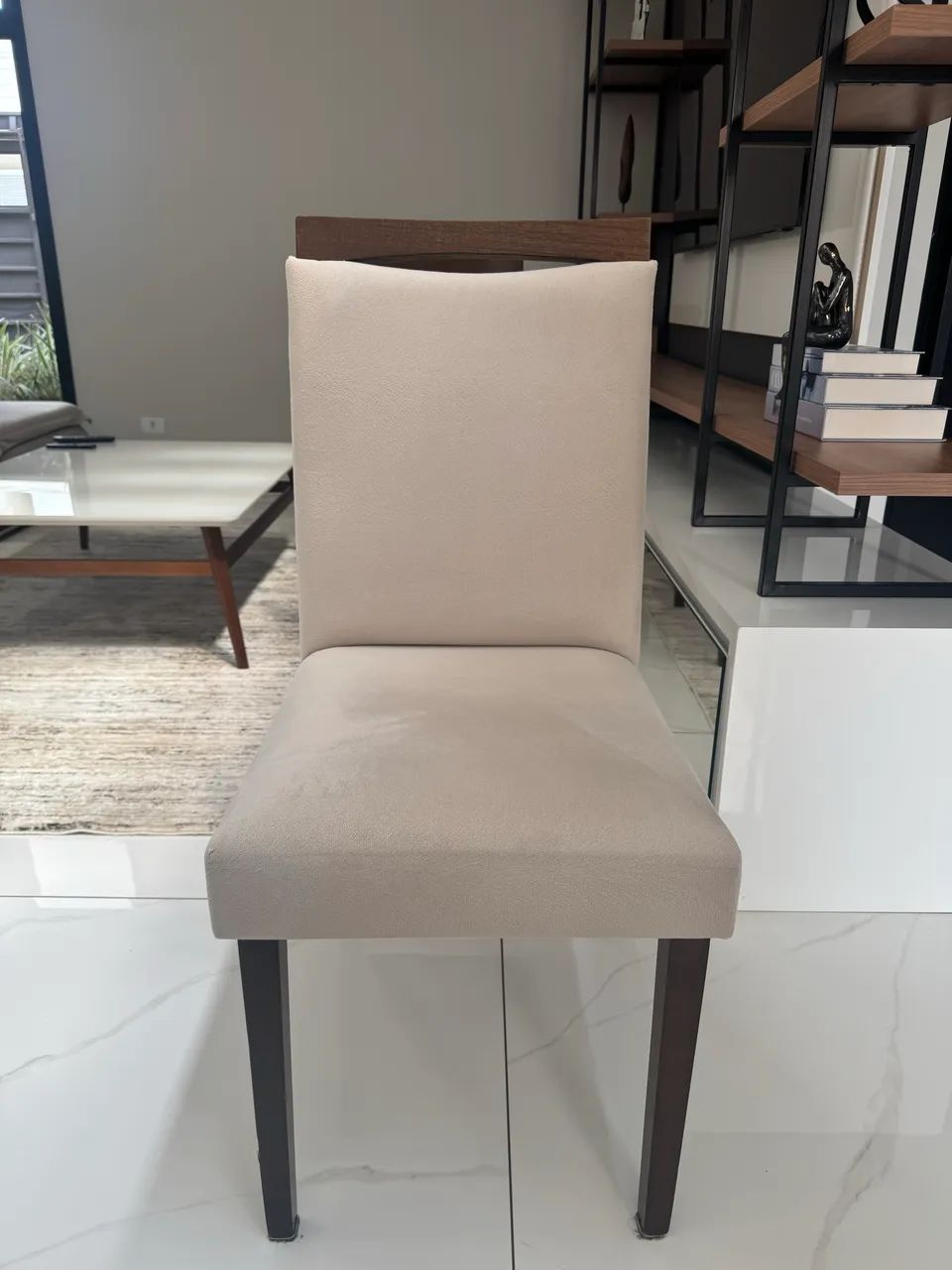 Conjunto Mesa de Madeira e cadeiras offwhite - Foto 2