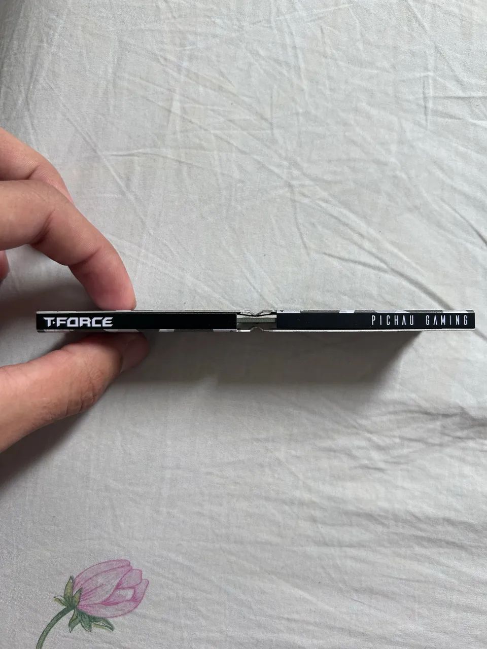 Memória Teamgroup Tforce Vulcan Pichau 8GB DDR4 3000 MHz (usado) - Foto 2