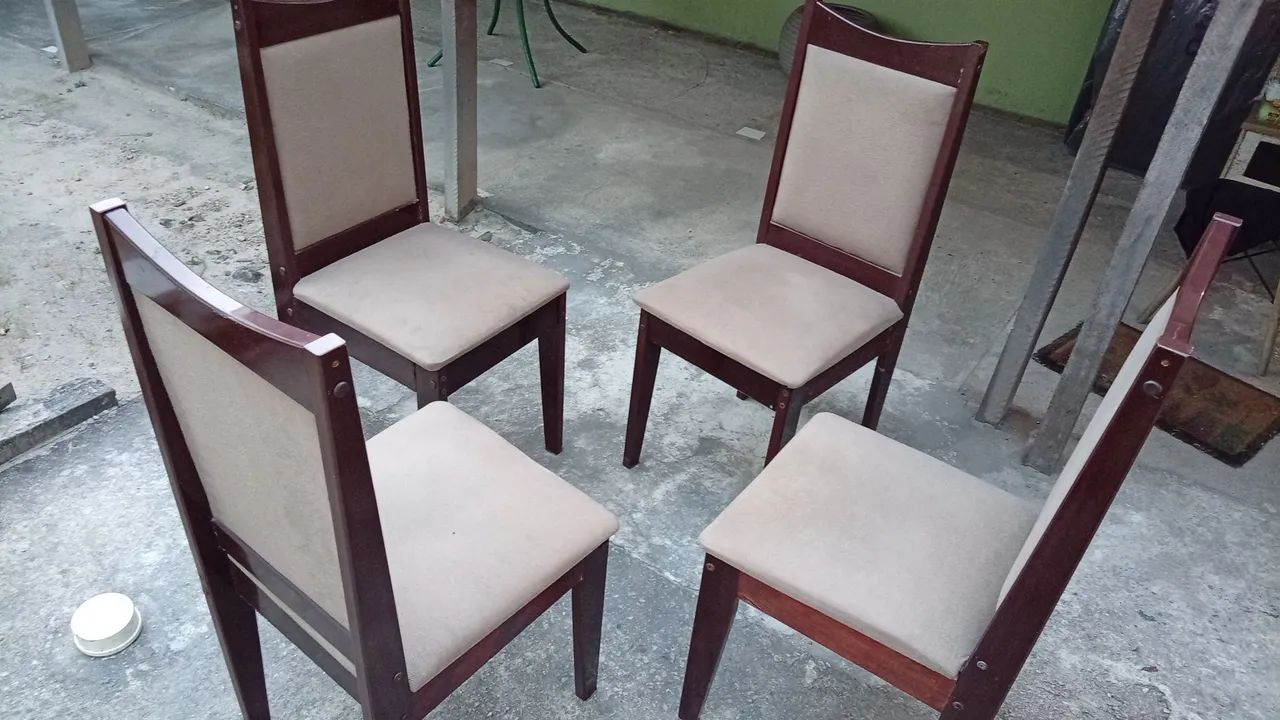 4 cadeiras acochoadas - Foto 3