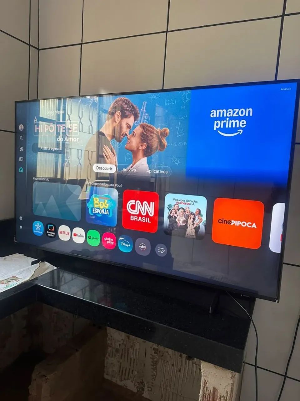 Tv smartv 55 4K Samsung no plástico 
