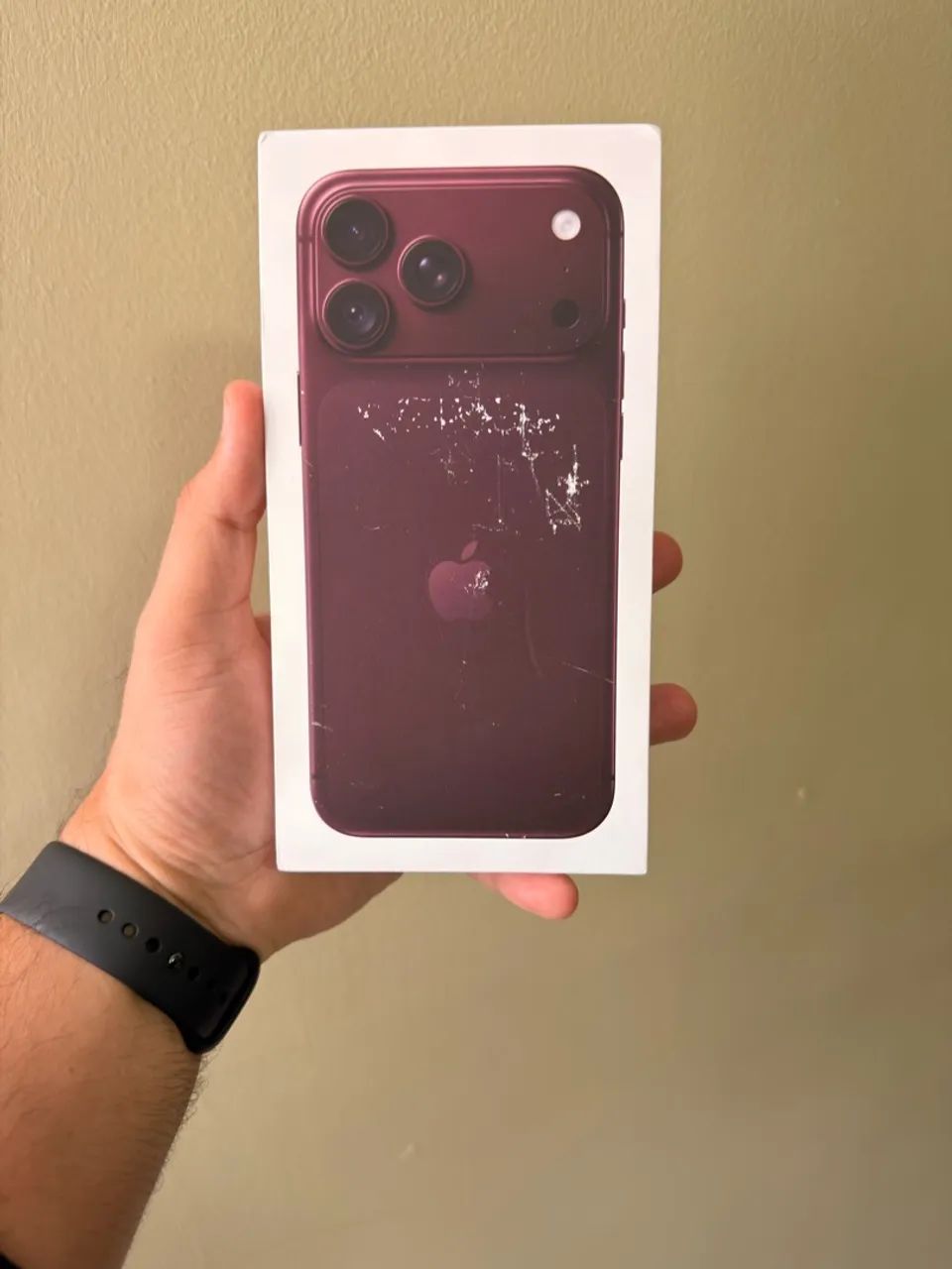iPhone 18 pro Max Bordo 