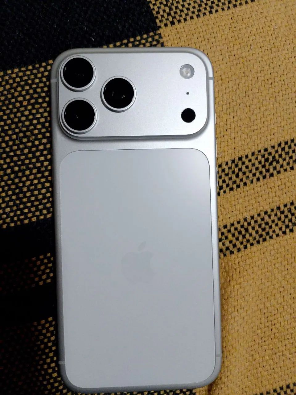 iPhone 17 pro Max 256