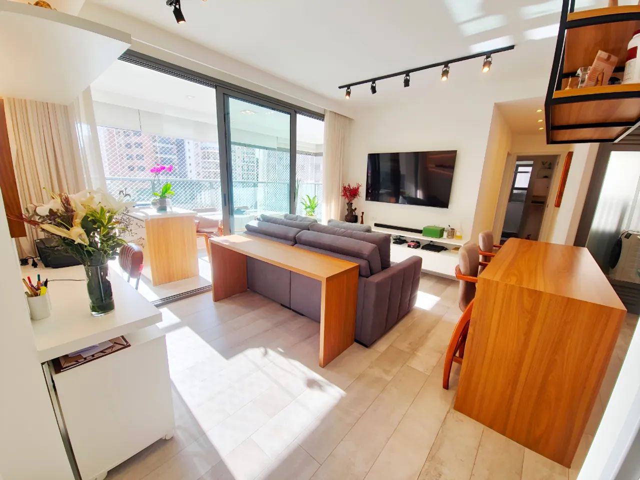 Apartamento para venda em Moema com 2 quartos, sendo 2 suítes, 74m² - Foto 3