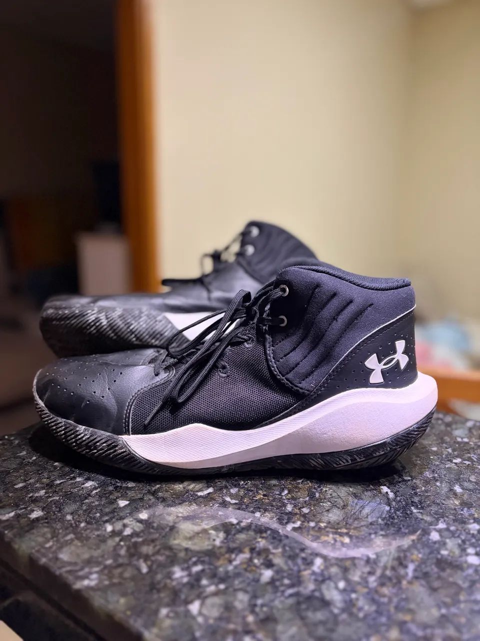 Tênis Under Armour Jet 21 - ACEITO PROPOSTAS