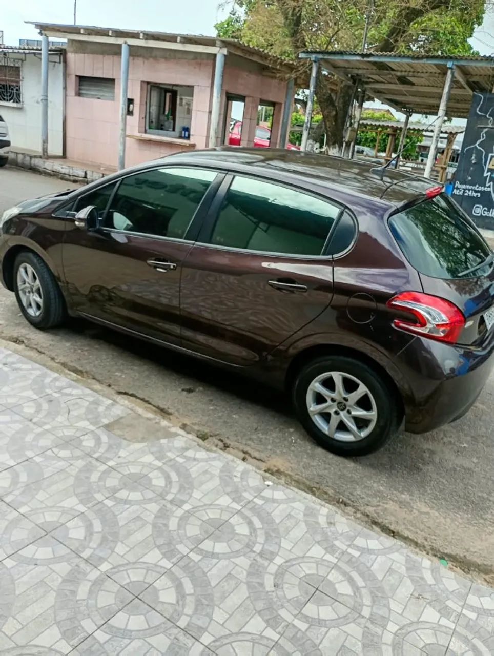 Peugeot 208 Active/active Pack 1.5 Flex 8V 5P 2014 - Foto 4
