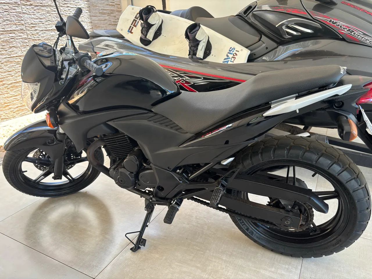 Vendo CB 300R 2010  - Foto 4