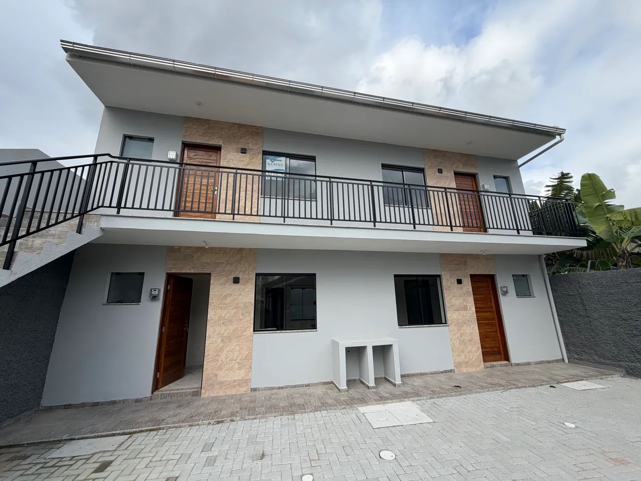 Alugo AP de 1 quarto na palhoça 