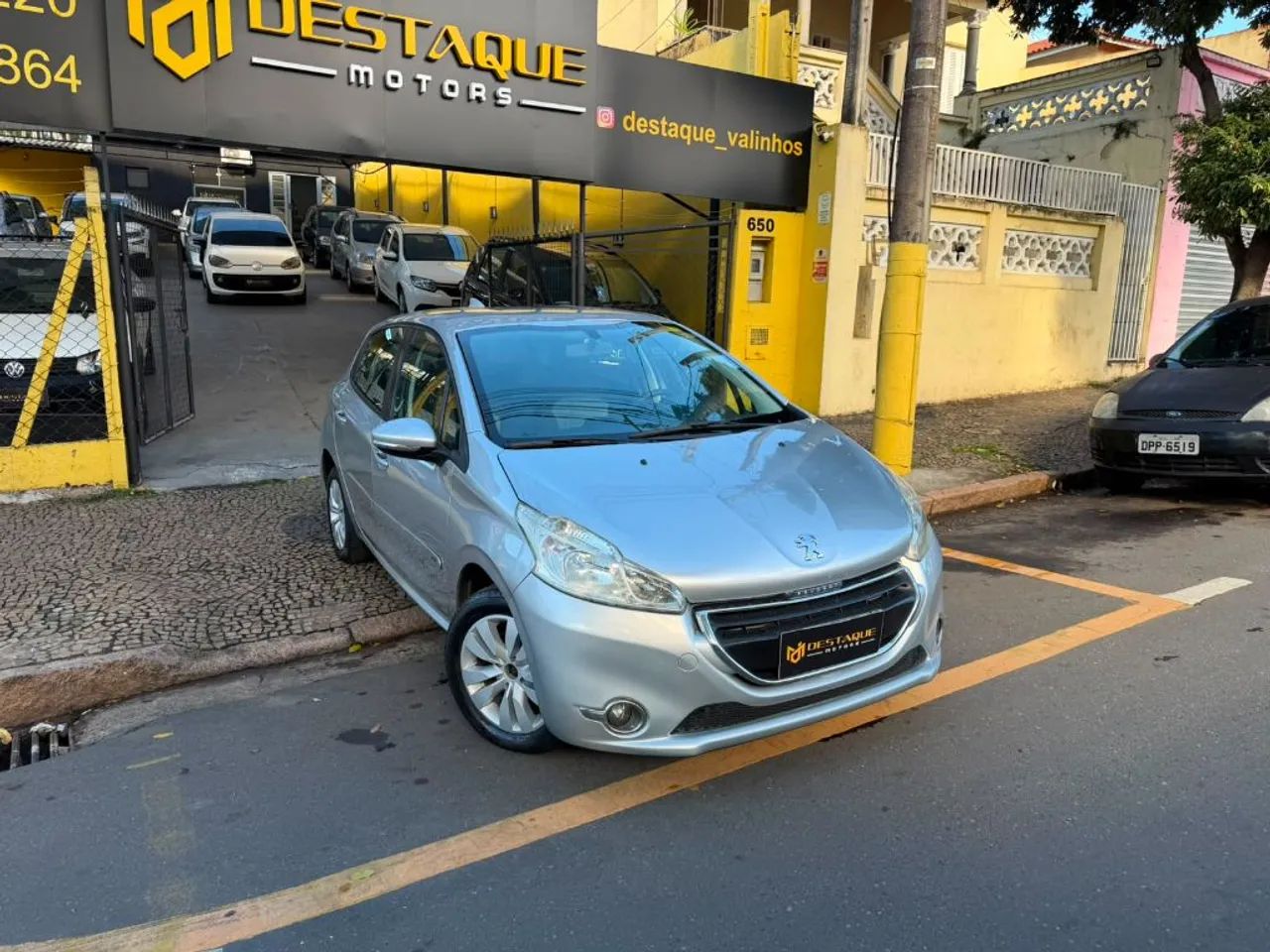 Peugeot 208 Active/active Pack 1.5 Flex 8V 5P 2014