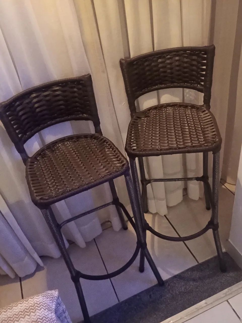 Banquetas novas  - Foto 2