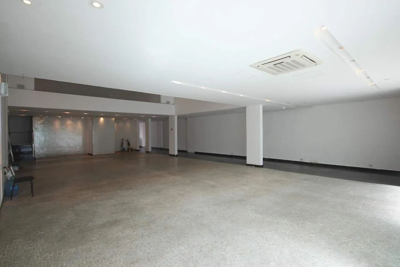 LOJA COMERCIAL PARA LOCAÇÃO DE 504 M² NO BAIRRO GUTIERREZ