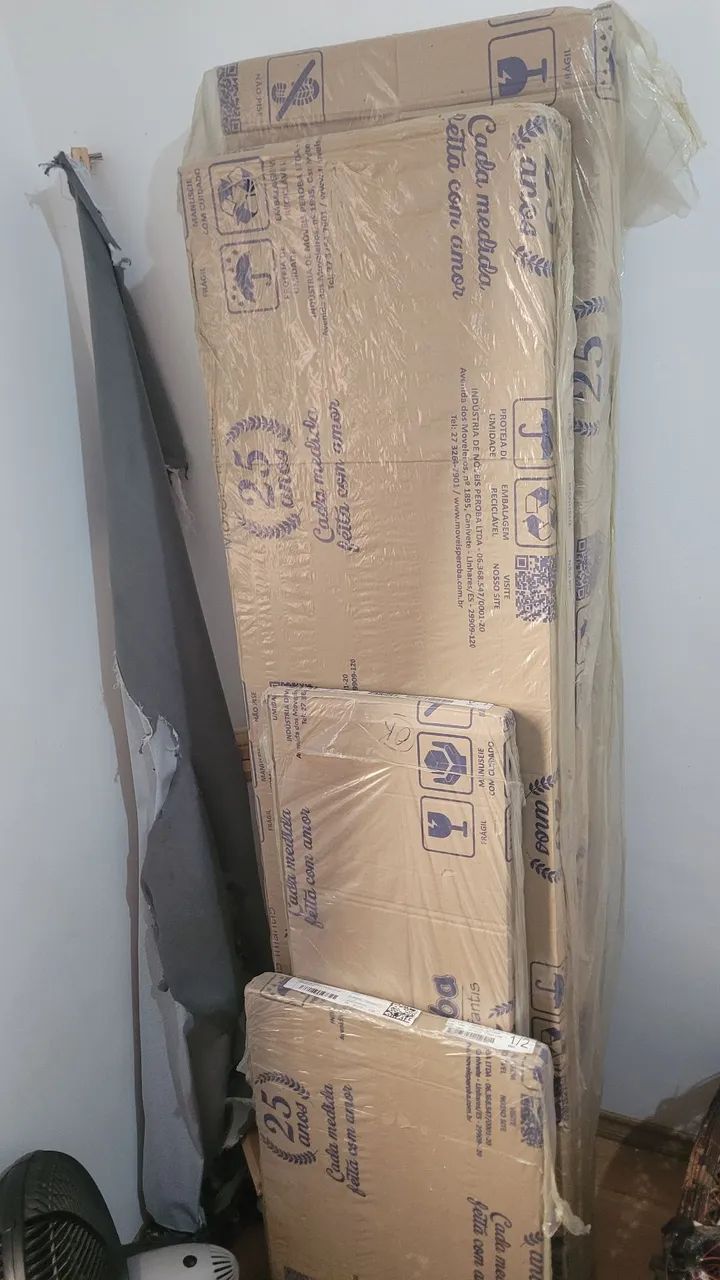 Guarda roupa e cama e colchão infantil  - Foto 2