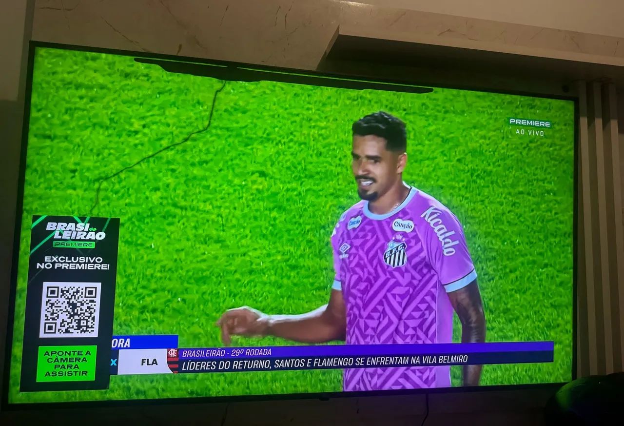 Tv LG 65 ( com avaria)