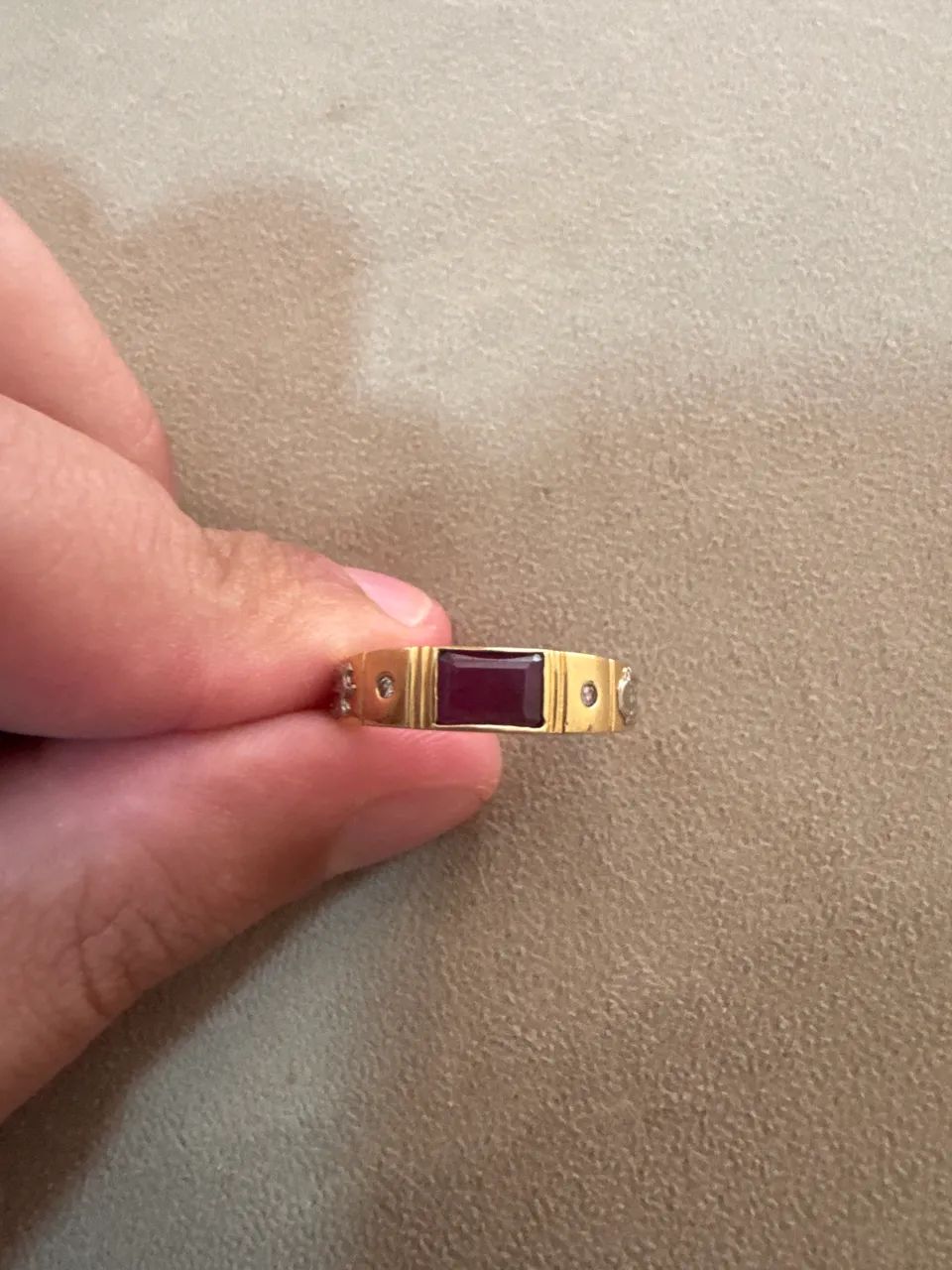 Anel Ouro 18k com Rubi