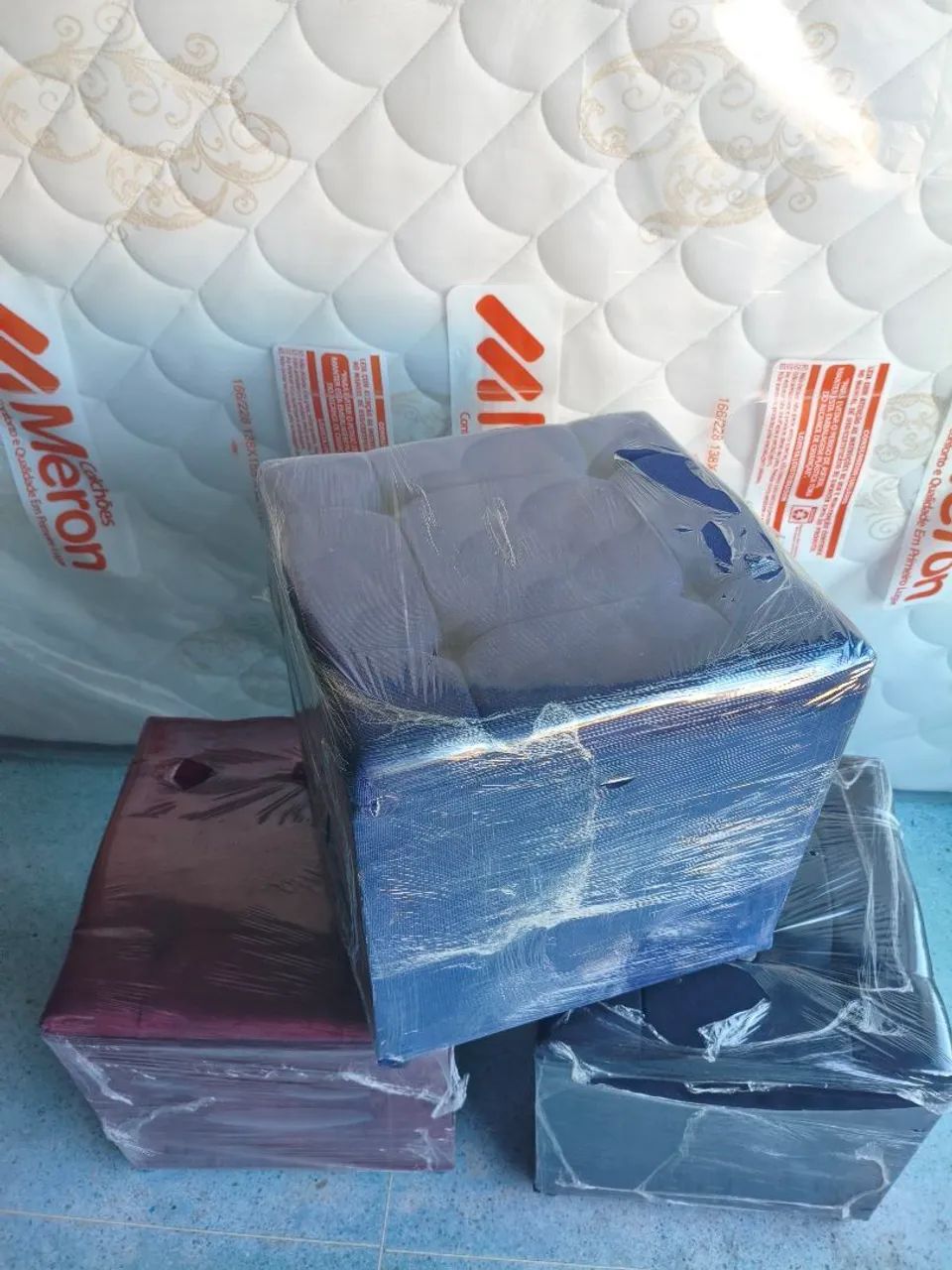 Puffs, promoção lindos puffs de 40cm - Foto 3