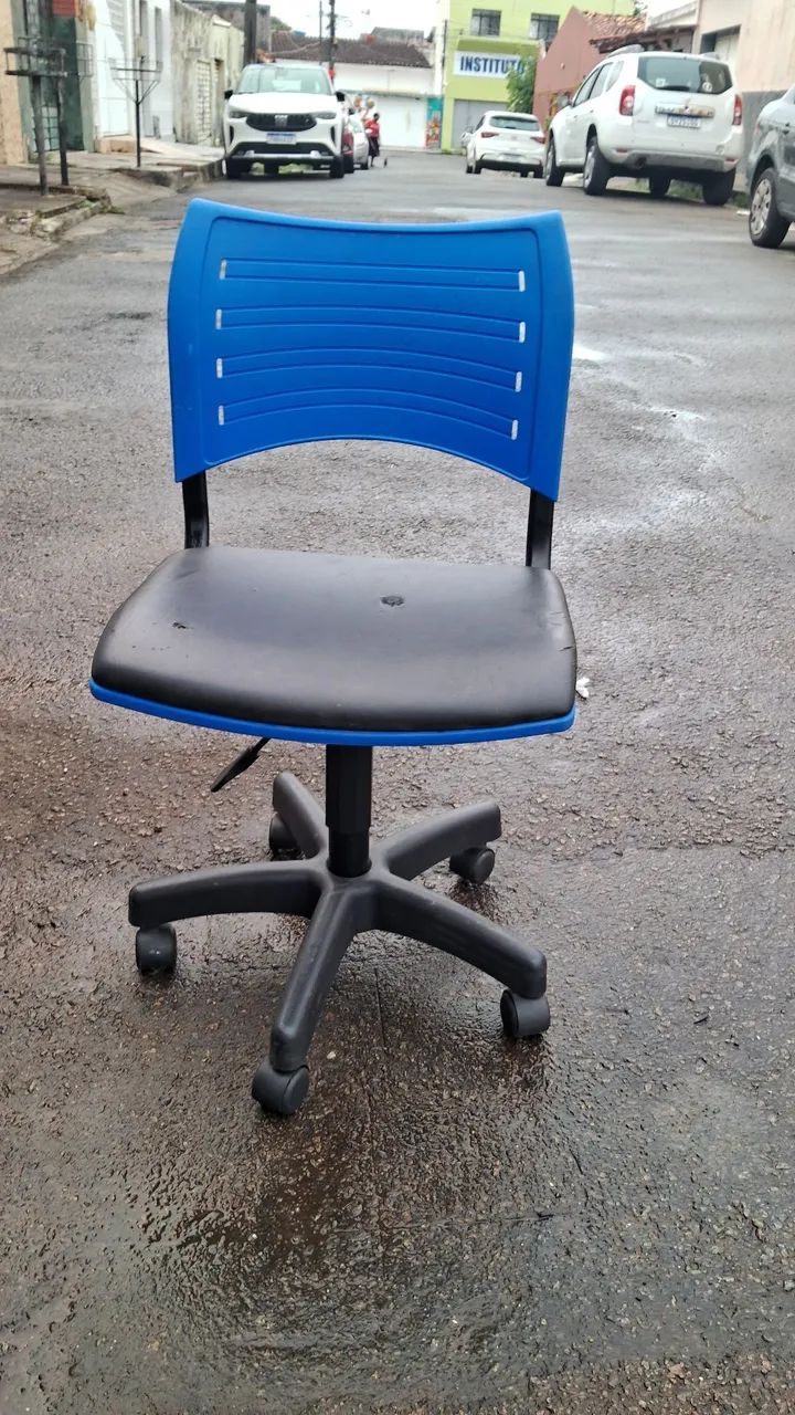 Cadeiras de escritório com perfeito funcionamento  - Foto 4