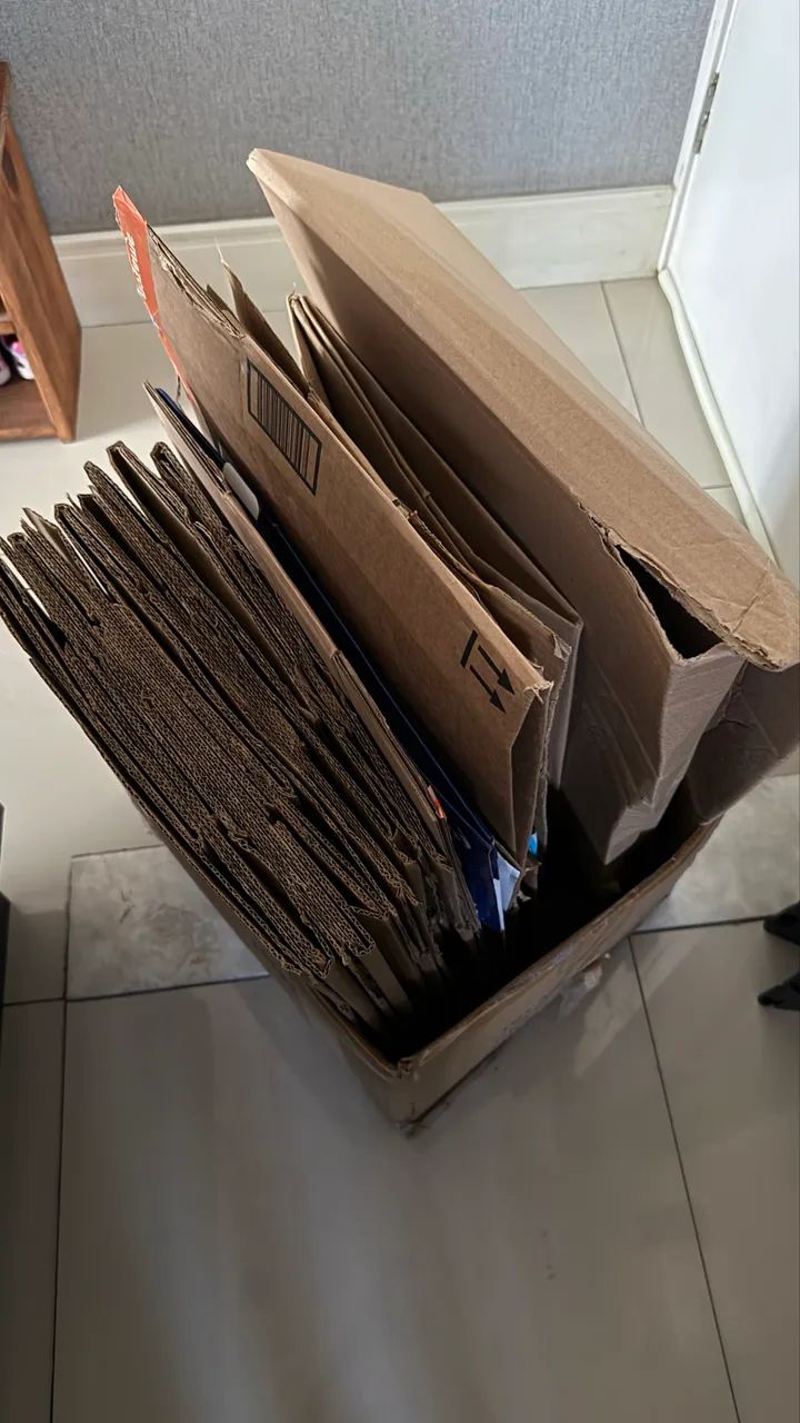 Caixa de papelão 