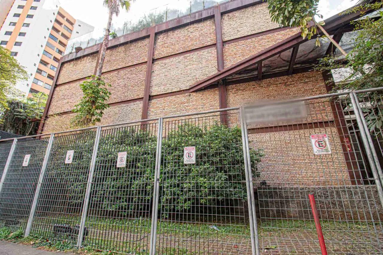Galpão na Rua Iquiririm, 110  1200 m² - Foto 4