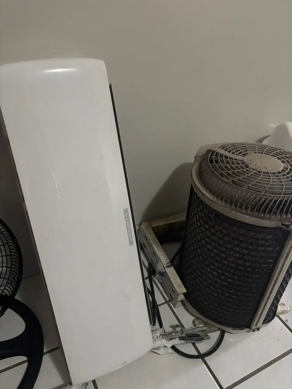 Ar condicionado split 9mil btus Agratto