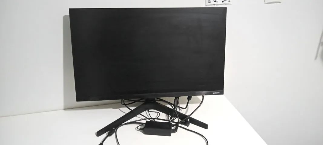 Monitor Gaming Samsung 24 Polegadas