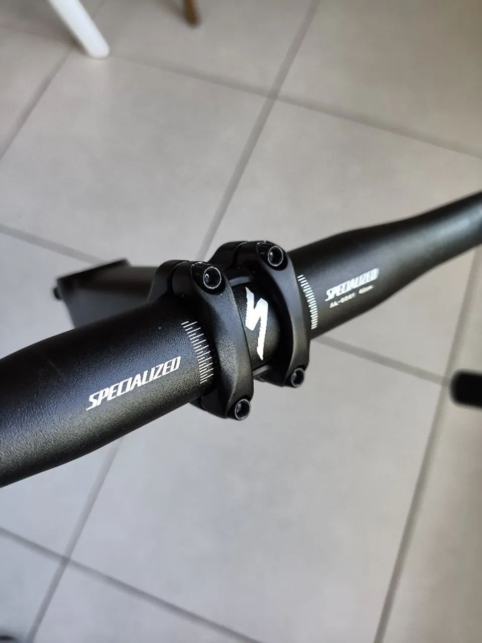 GUIDÃO E MESA SPECIALIZED SPEED - Foto 5