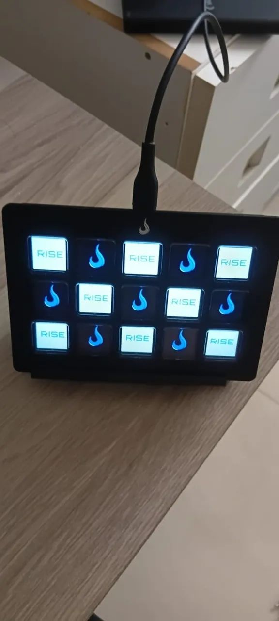 Stream dock Rise mode Vision 02