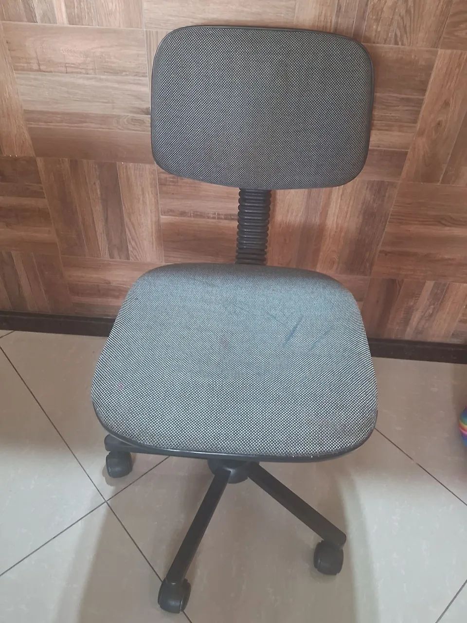 Office swivel chair