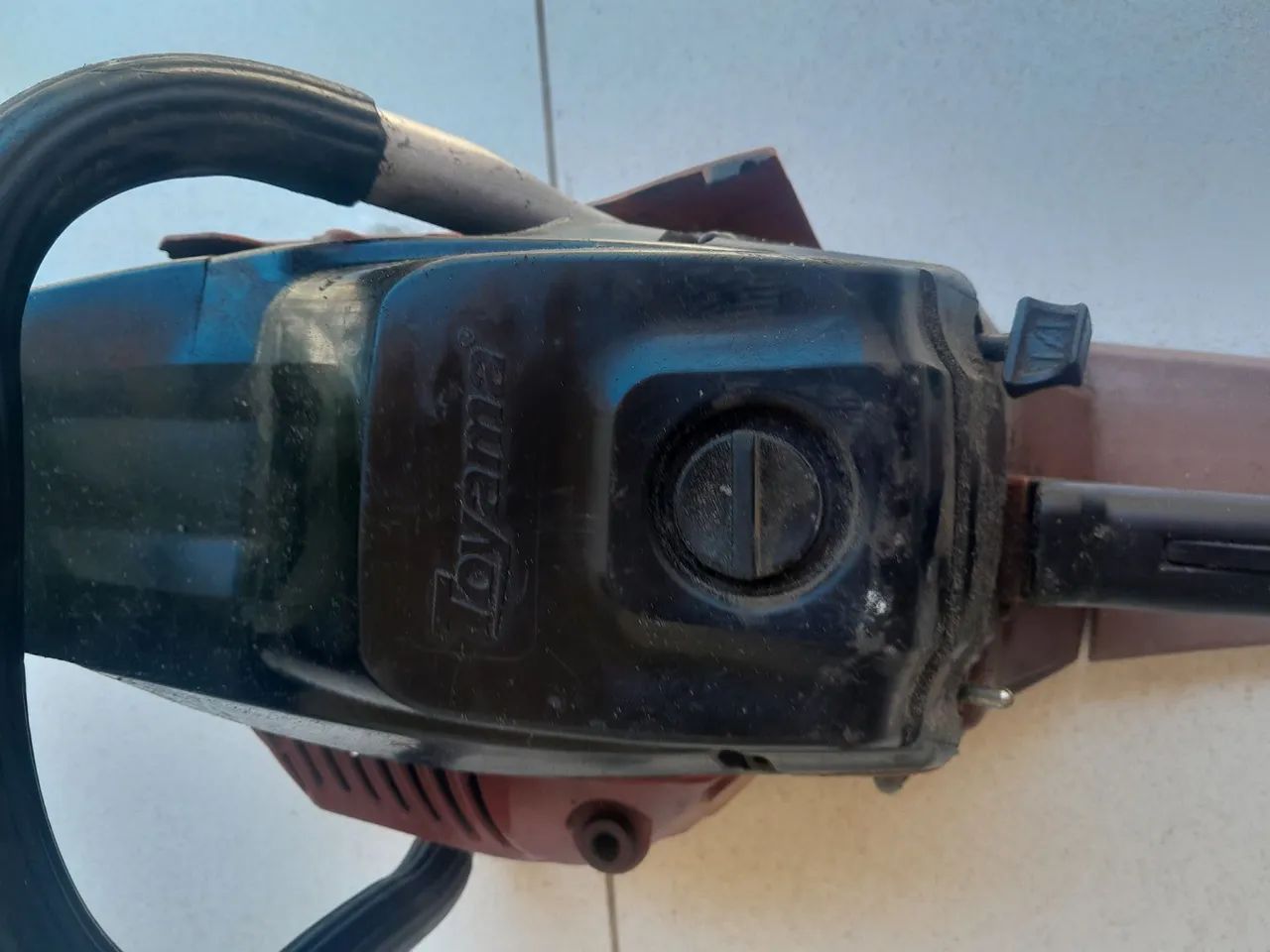 Motosserra funcionando perfeitamente porém corda de puxa está torada  - Foto 4