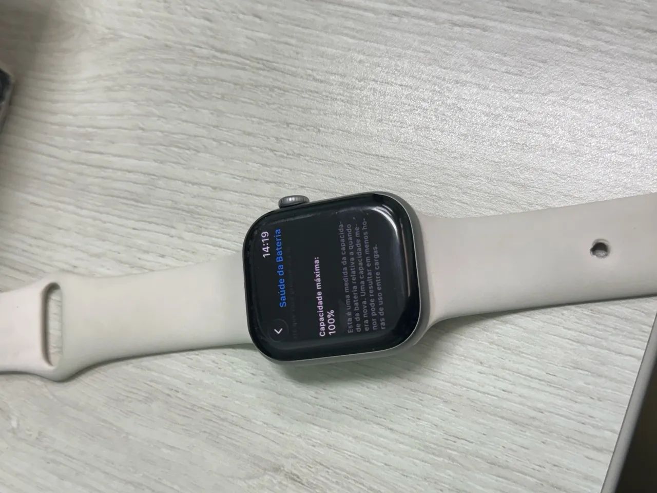 Apple Watch Serie 11 - 42mm.