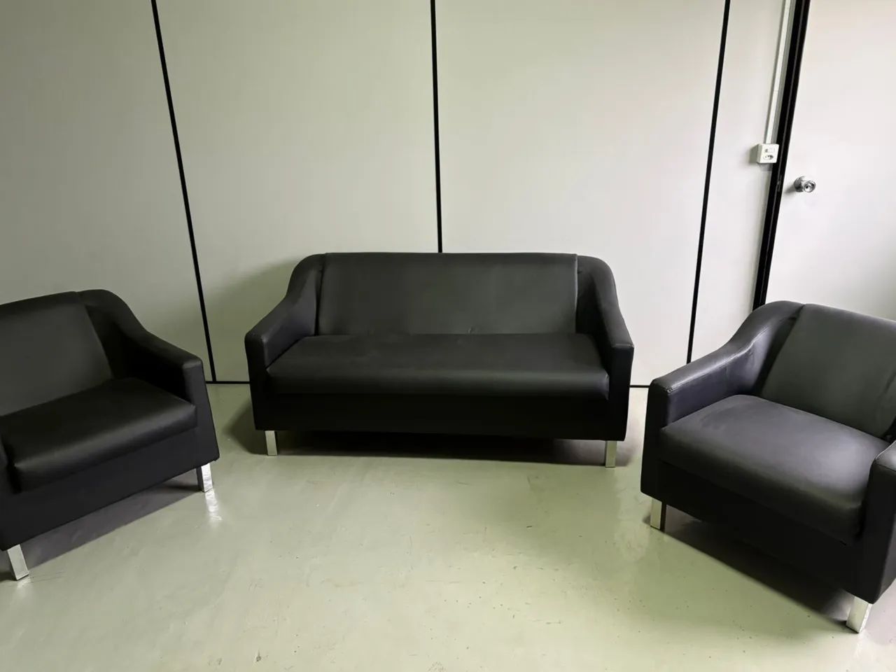 Sofá Com Poltronas 