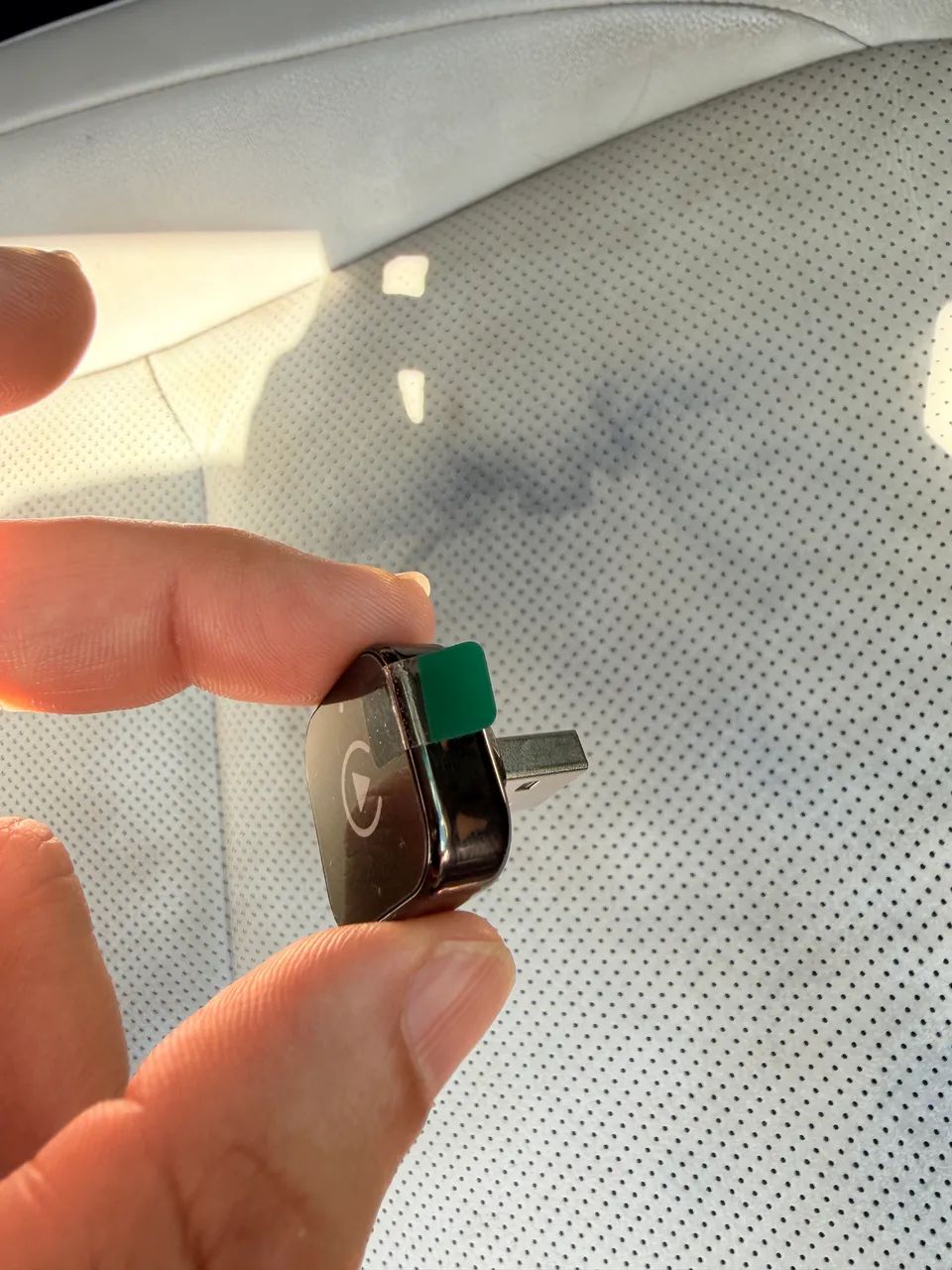 Adaptador CARPLAY /ANDROID AUTO SEM FIO - Foto 5
