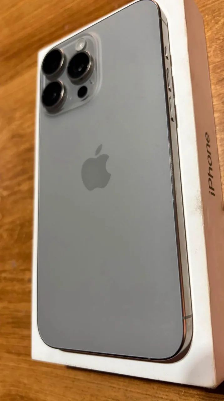 iPhone 15 Pro Max 256 GB - Foto 3