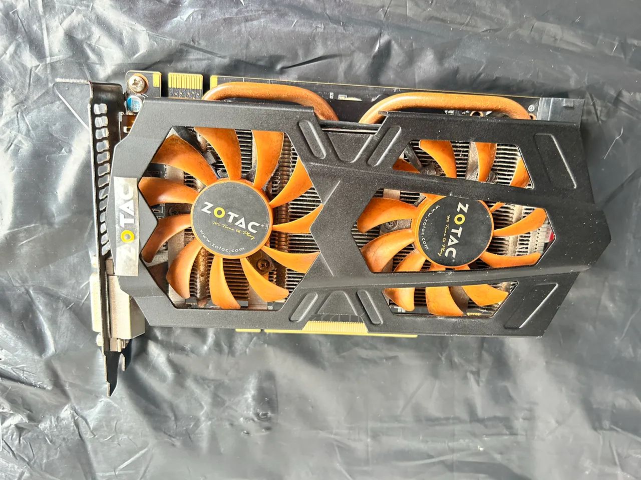 Placa de video zotac 650ti boss