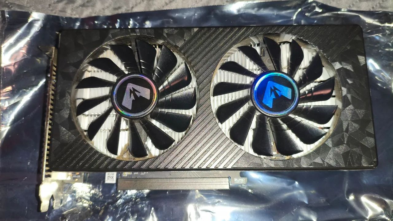 ?AMD RX 590 GME - Foto 4