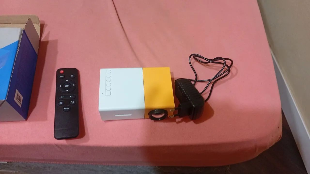 Projetor YG300 - Foto 2