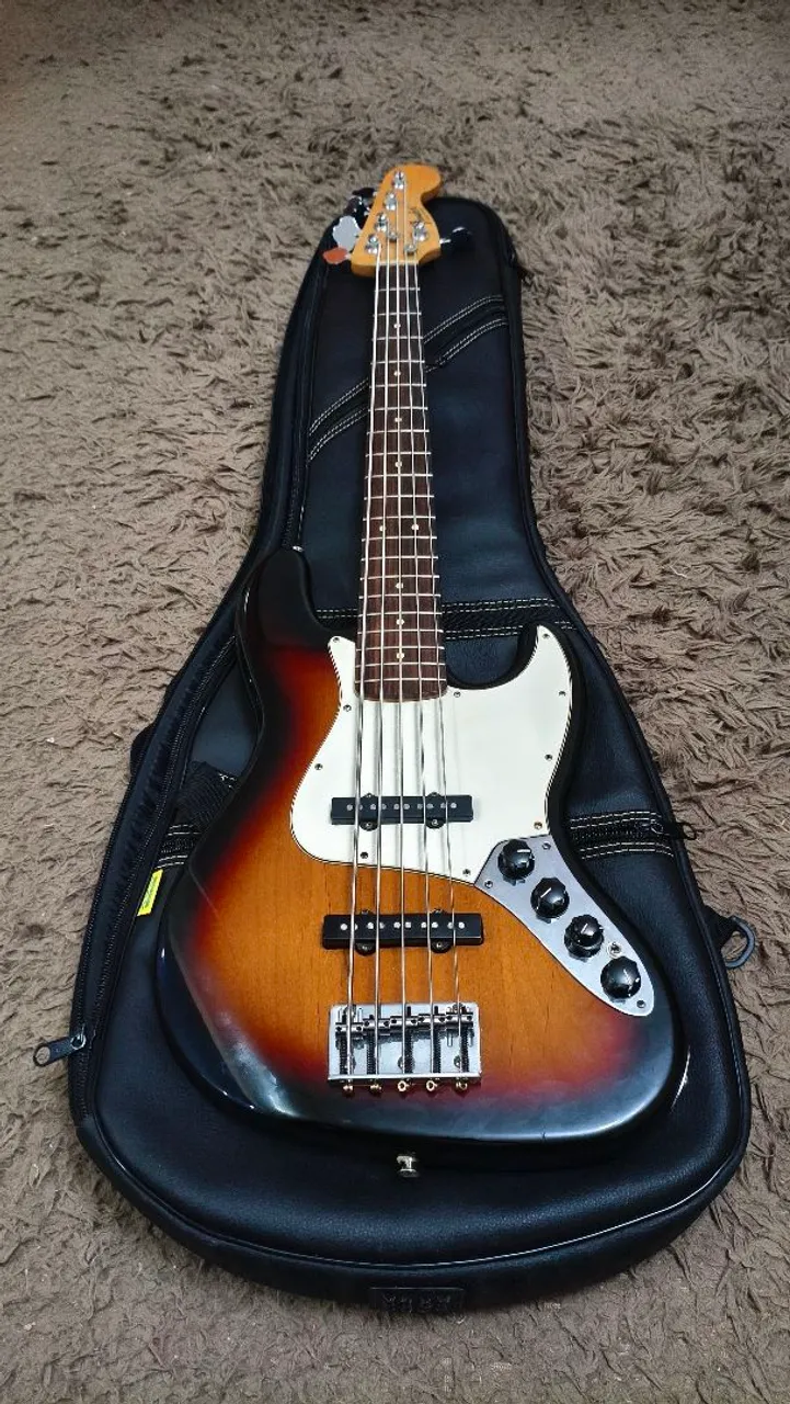 fender jazz bass deluxe v