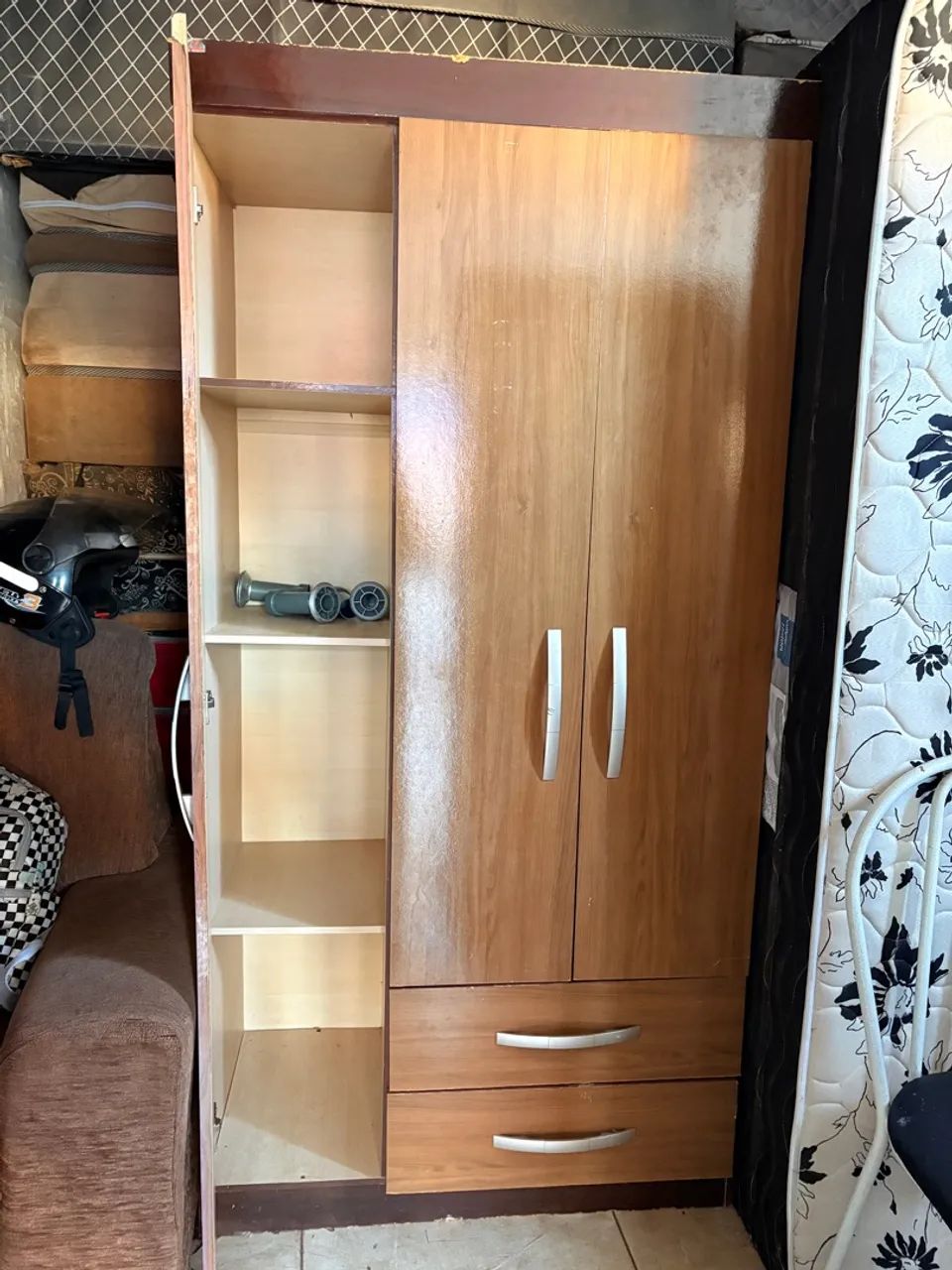 Guarda-Roupa de Solteiro - Foto 2