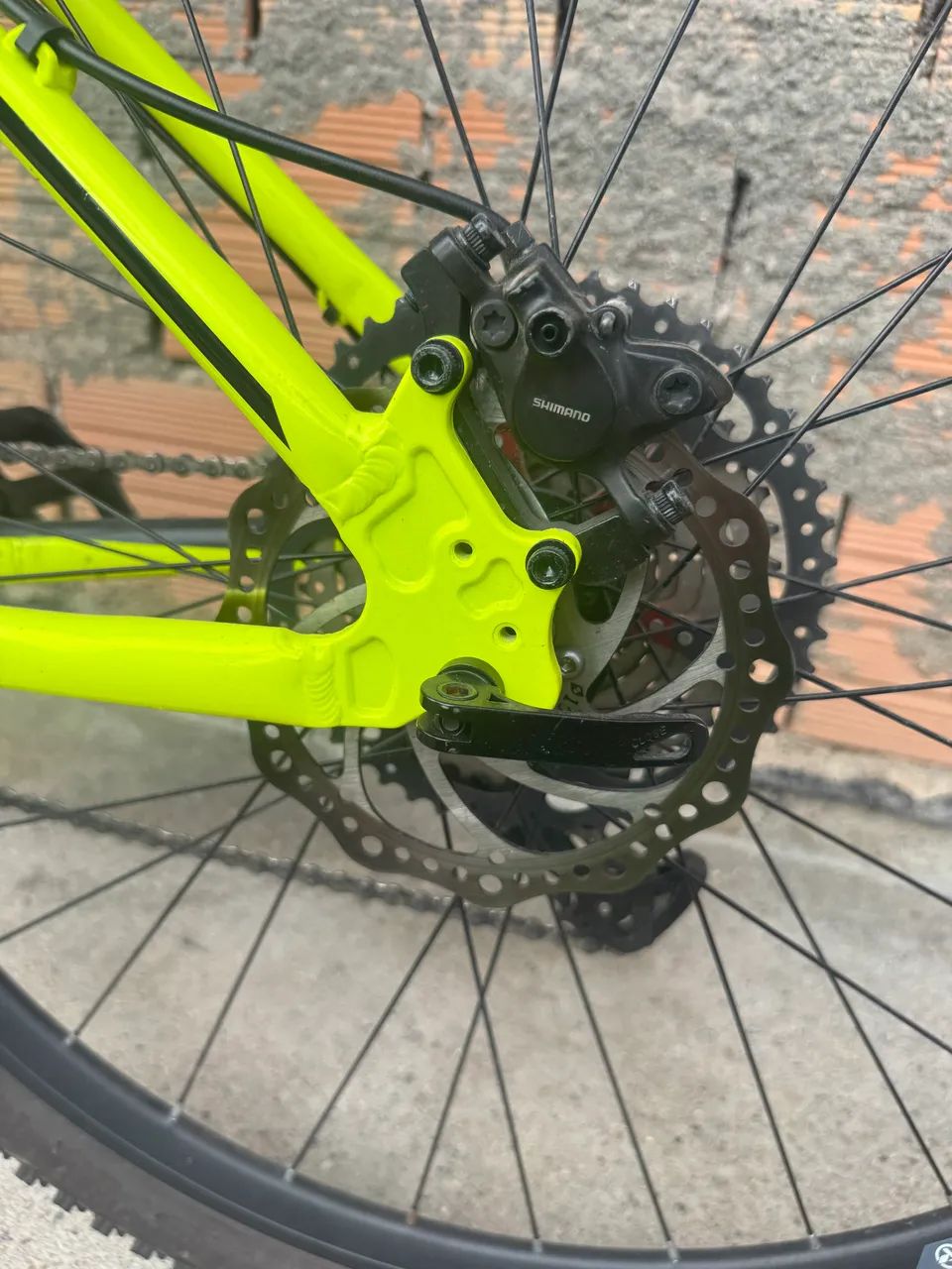Bicicleta aro 29 todo novinha impecável  - Foto 3