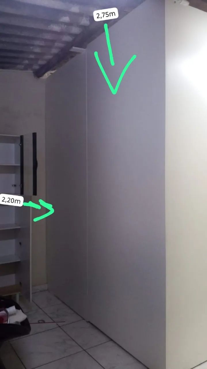 Vendo divisória com porta e fechadura 