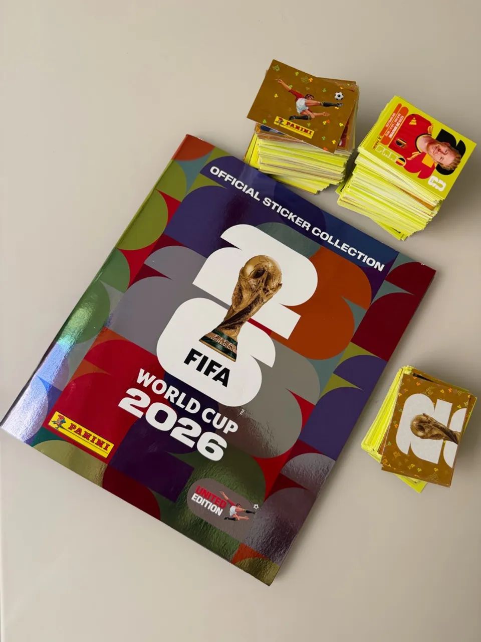 Figurinhas da copa 2026 United Edition - Suíças - Foto 2