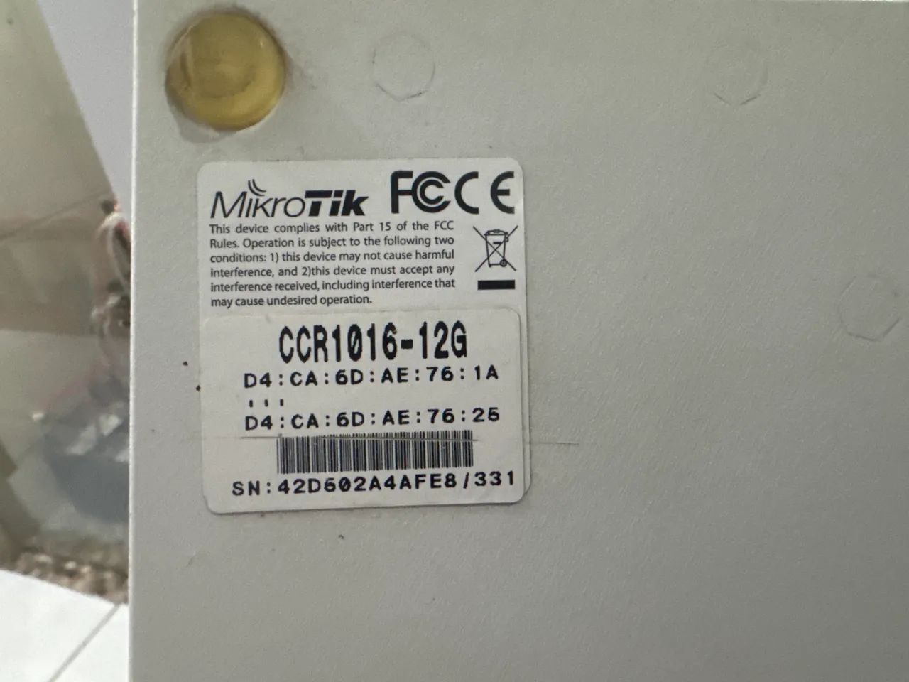 MikroTik CCR-1016-12G ROUTER - Foto 2