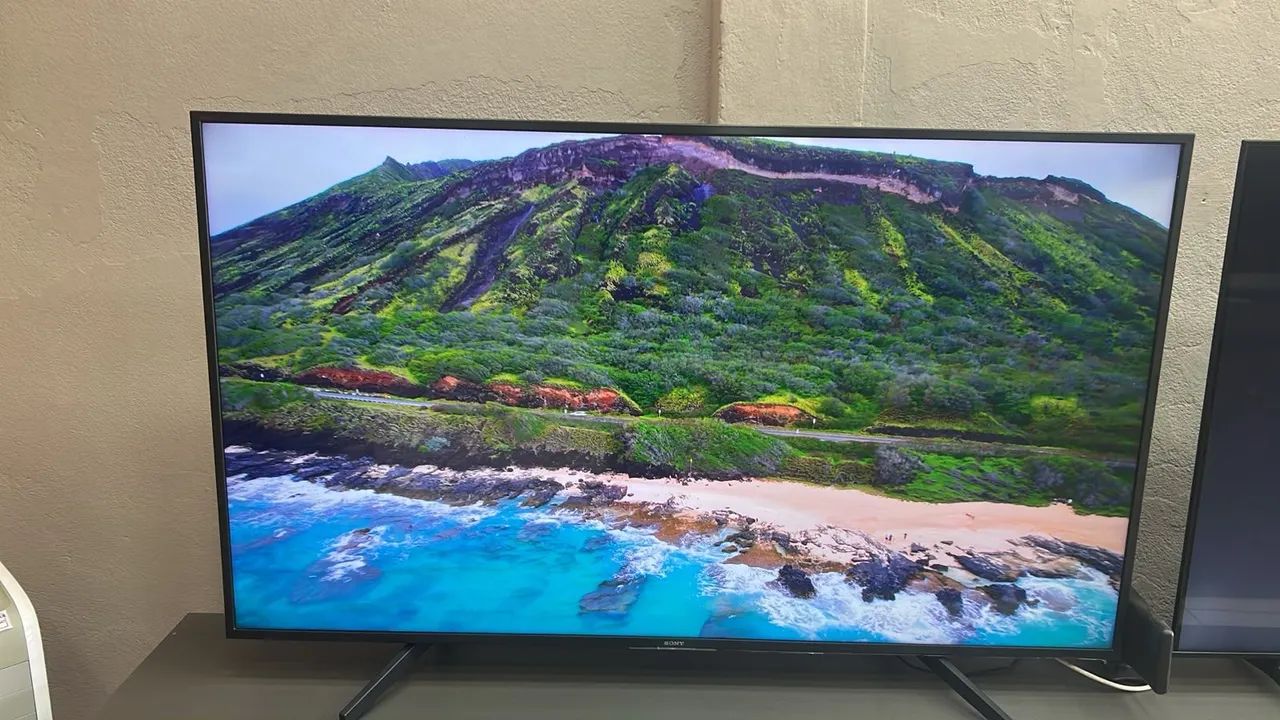 Smart Tv Samsung 4k UHD 65 polegadas Alexa integrada (pequeno detalhe)