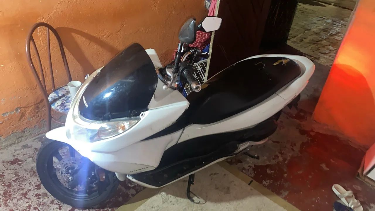 Vende-se PCX - Foto 2