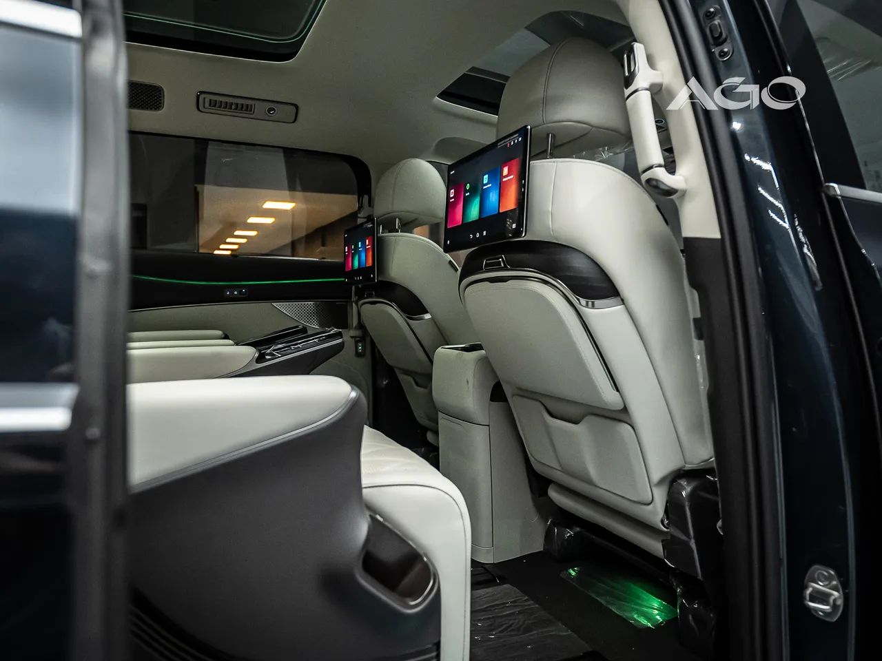Denza D9 AWD 2027, foto 18 de 20
