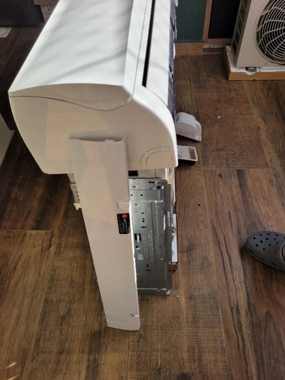 Vendo 2 splits LG 9000btus Inverter Quente/Frio - Foto 4