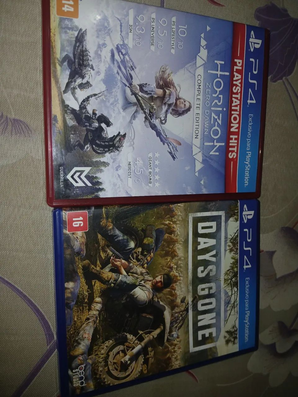 Cd de ps4 days gone e Horizon zero dawn - Jogos de Vídeo Game